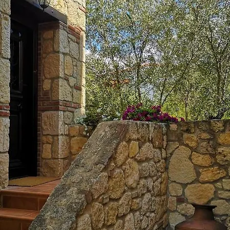 Halkidiki Luxurious Stonehouses * Psakoudia