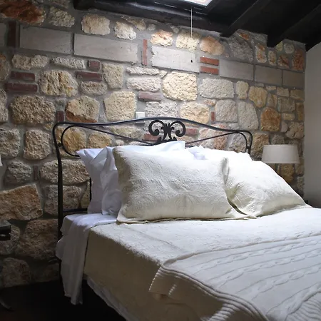 Halkidiki Luxurious Stonehouses