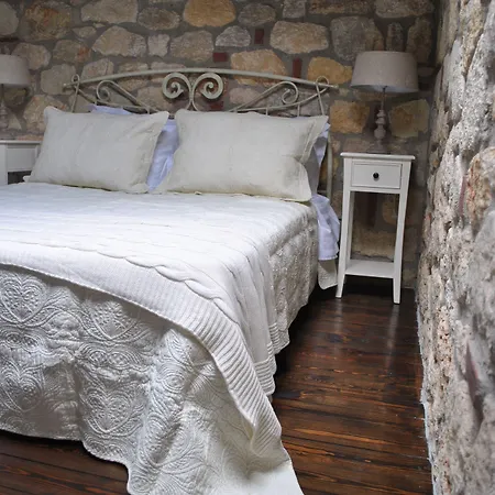 Halkidiki Luxurious Stonehouses