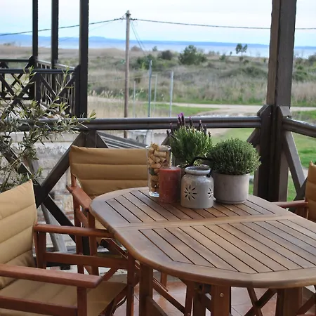Halkidiki Luxurious Stonehouses Hébergement de vacances *
