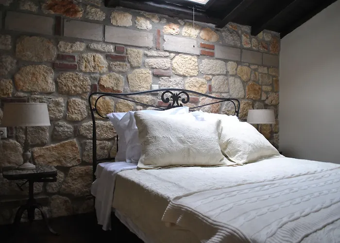 Halkidiki Luxurious Stonehouses