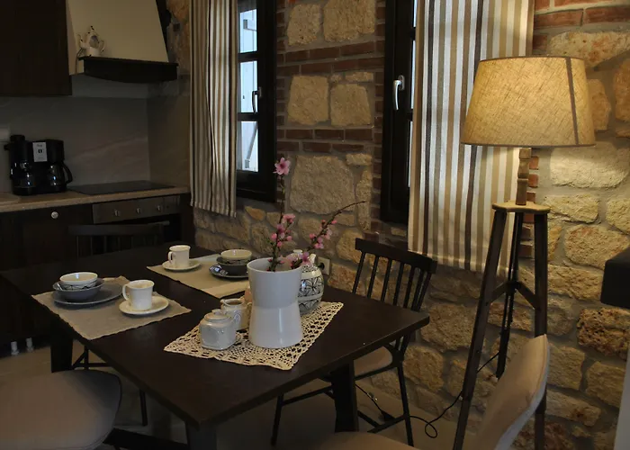 Tatil Evi Halkidiki Luxurious Stonehouses *