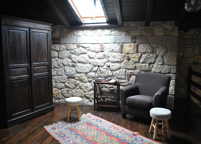 Halkidiki Luxurious Stonehouses